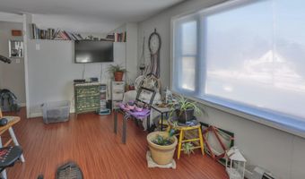162 Waldo Ave, Belfast, ME 04915