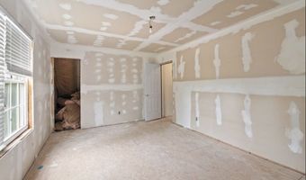 1401 Flanagan Mill Dr, Auburn, GA 30011