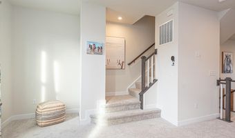 8626 S PARK Dr 6, Berlin, MD 21811