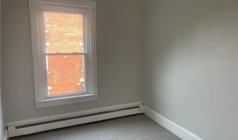 4 Brayton Ct 2L, Cumberland, RI 02864
