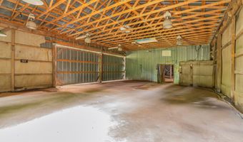 826 Long Mill Rd, Athens, TN 37303