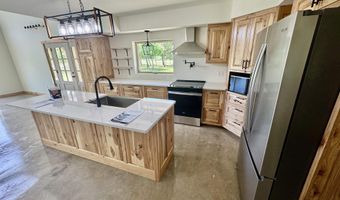 1919 Dakota Jct, Arkdale, WI 54613