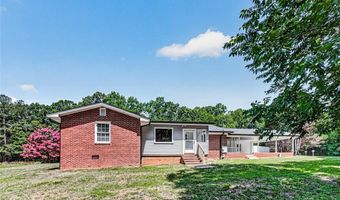 819 Sawyersville Rd, Asheboro, NC 27205