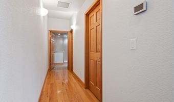 4211 NW Lower Village Rd, Bend, OR 97703