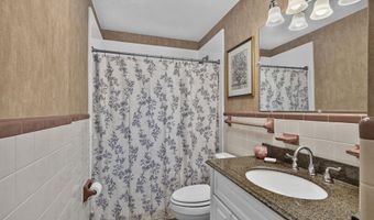 379 NE Morningside Ln, Abingdon, VA 24210