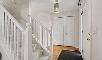 2225 Green Valley Ct, Ann Arbor, MI 48103