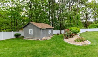 3 Blue Spruce Dr, Coventry, RI 02816