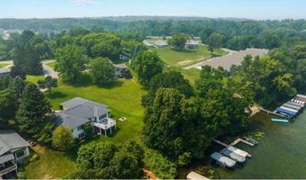 1308 Geneva Dr, Alexandria, MN 56308