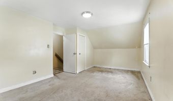 34 Gilbert Ave, Bloomfield, CT 06002