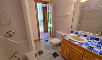 155 Hillwinds North Rd, Brattleboro, VT 05301