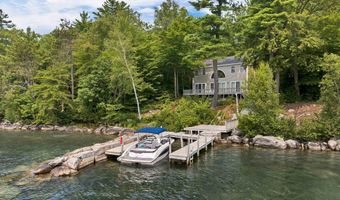 156 Big Barndoor Is, Alton, NH 03810