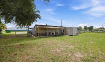 404 EAKER St, Auburndale, FL 33823