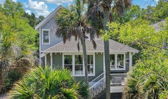 5 Grove Ct, Bald Head Island, NC 28461
