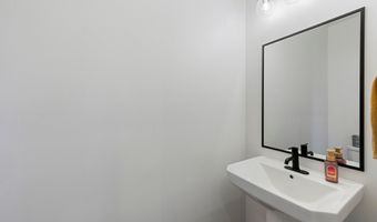 507 W 620 N 127, Centerville, UT 84014