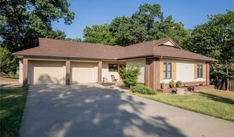 13 Dunedin Dr, Bella Vista, AR 72715