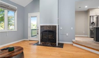 62 Nipmuc Trl D, North Providence, RI 02904