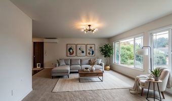 950 NE 1ST St, Bandon, OR 97411