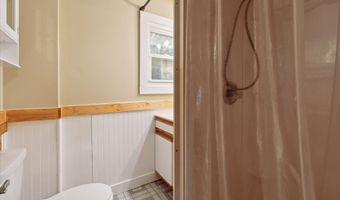 720 Pennsylvania Ave, Alma, MI 48801