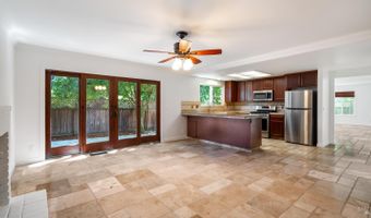2318 S Hampton Cir, Santa Rosa, CA 95401