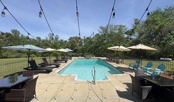 1311 Harmon Rd, Batesville, MS 38606