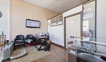 318 Front St, White, NJ 07823