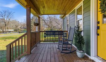 39 W Haven Dr, Arden, NC 28704