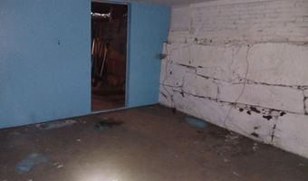12 Pleasant St, Barre, VT 05641
