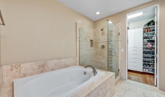 36600 N CAVE CREEK Rd A6, Cave Creek, AZ 85331