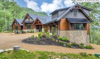 281 Lodge Woods Trl, Banner Elk, NC 28604