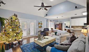 437 Old Town Cir, Brandon, MS 39042