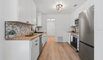 20110 NW COUNTY ROAD 2054, Alachua, FL 32615