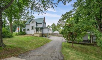 957 Cleveland Ave, Amherst, OH 44001