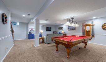 650 Eastpointe Ct, Amherst, OH 44001
