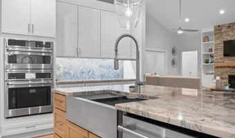 104 Ridgewood Heights Dr, Allison Park, PA 15101