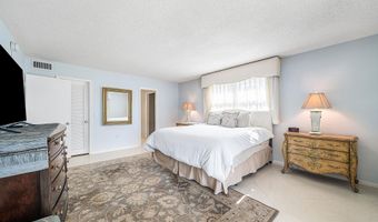 145 Atlantis Blvd 201, Atlantis, FL 33462