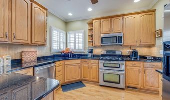 19175 Sterling Dr, Abingdon, VA 24211