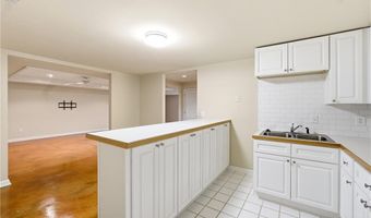 5145 Harbour Ridge Dr, Alpharetta, GA 30005