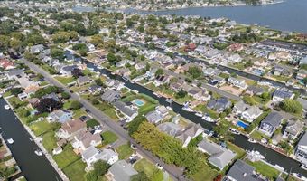 84 Lebrun Ave, Amityville, NY 11701
