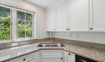 28 Brick Mill Rd, Bedford, NH 03110