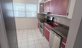 24 COLONIAL Dr 2, Bayonne, NJ 07002