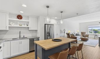 400 N RICHMOND St 431, Appleton, WI 54914