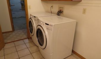 530 S 5th, Akron, IA 51001