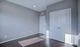 23098 SULLIVANS COVE Sq, Brambleton, VA 20148