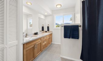 443 Maluniu Ave, Kailua, HI 96734