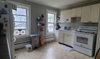 34 Gage St, Augusta, ME 04330