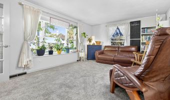1475 W PROSPECT Ave, Appleton, WI 54914