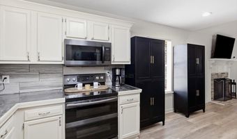 728 Whippoorwill Dr, Brandon, MS 39047