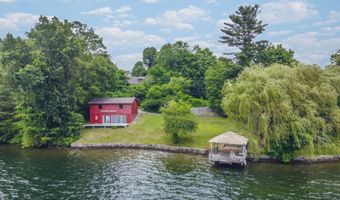 279 Candlewood Lake Rd, Brookfield, CT 06804