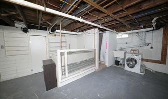 236 N Harvest St, Amherst, NY 14221