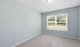 145 Pecan Ln, Aberdeen, NC 28315